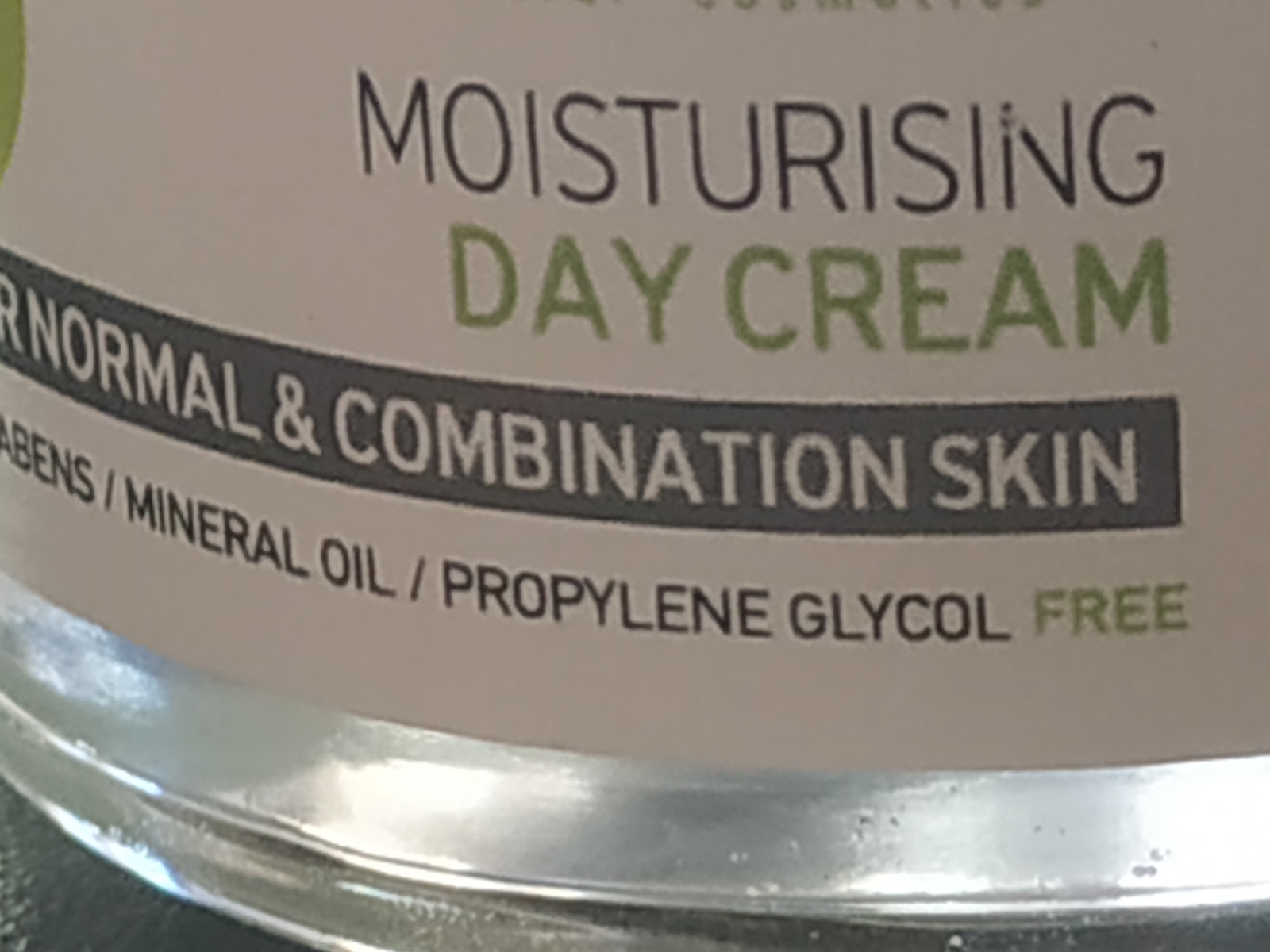 Moisturising Day Cream - Image 2